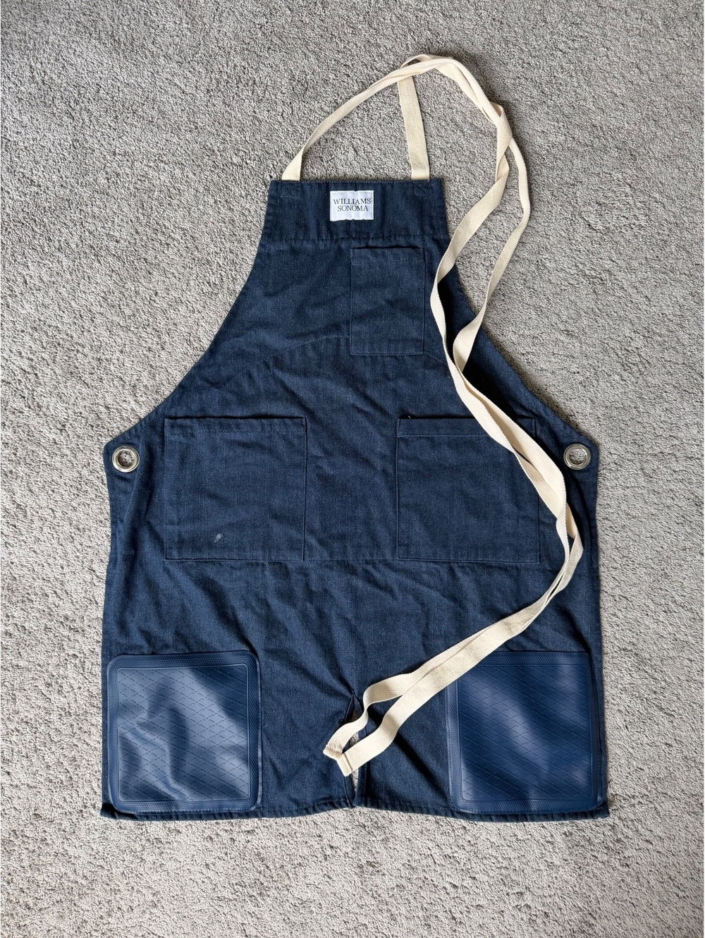 Williams Sonoma Denim Apron Silicone Heat Pads Pockets Adjustable Chef Cooking